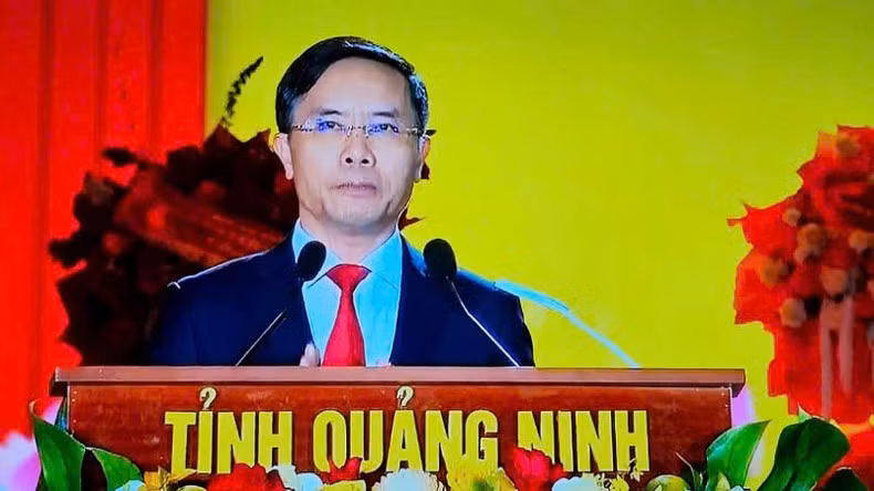 Chairman of Quang Ninh Provincial People’s Committee Pham Duc An speaks at the event.