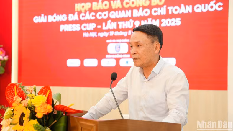 Nguyen Duc Loi, Standing Vice Chairman of the Viet Nam Journalists’ Association, highly appreciated Viet Nam Family Magazine’s continued efforts in organising this national-scale tournament over the years. (Photo: NDO)