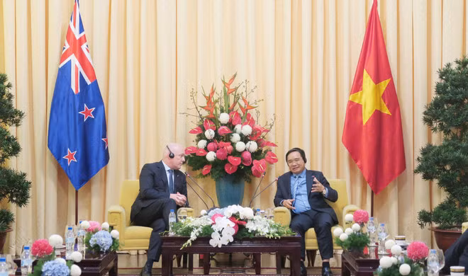 At the meeting between Chairman of the Ho Chi Minh City People’s Committee Nguyen Van Duoc and New Zealand Prime Minister Christopher Luxon. (Photo: VNA)