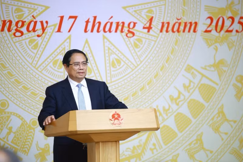 PM Pham Minh Chinh speaks at the meeting (Photo: VNA)