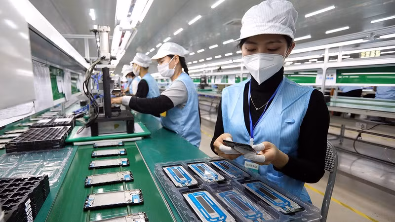 FDI capital in Vietnam has still grown positively. 