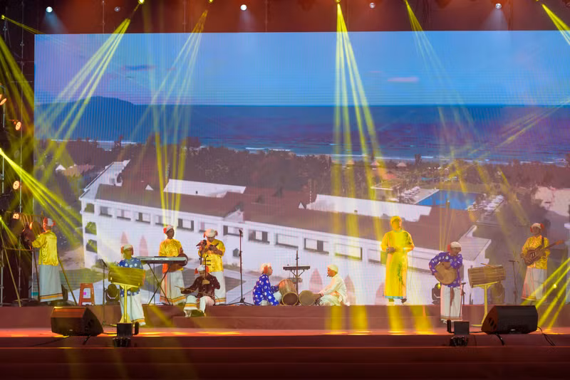 A performance by artists of Cham ethnic minority group at the World Performing Arts 2023. (Photo: An Khang Media)