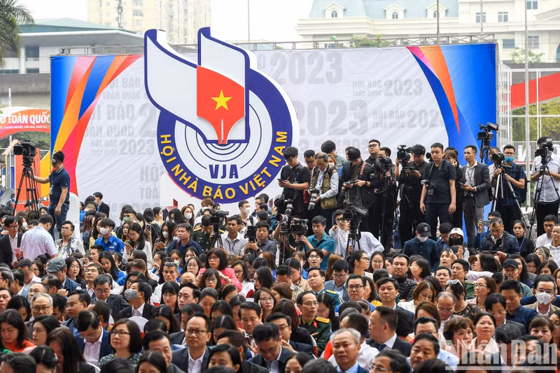 This is considered a big festival for the press and journalists across the country. (Photo: Reporters at the opening ceremony for the festival)