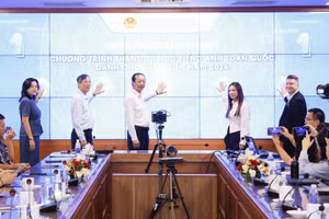Delegates at the launch ceremony 