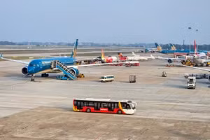 Viet Nam aims to operate a network of 36 airports by 2030. (Illustrative image)