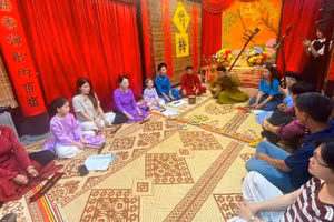 The ca tru class at Bich Cau Dao Quan. (Photo: TRANG ANH)