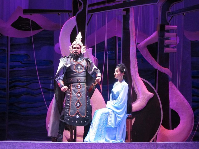 New ‘cai luong’ play brings a fresh vigour to ‘Tale of Kieu’ ảnh 1 New ‘cai luong’ play brings a fresh vigour to ‘Tale of Kieu’ ảnh 1