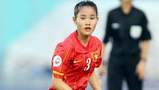 Anh Duc, Minh Nguyet honoured with 2015 Vietnamese Golden Ball awards ảnh 3 Anh Duc, Minh Nguyet honoured with 2015 Vietnamese Golden Ball awards ảnh 3