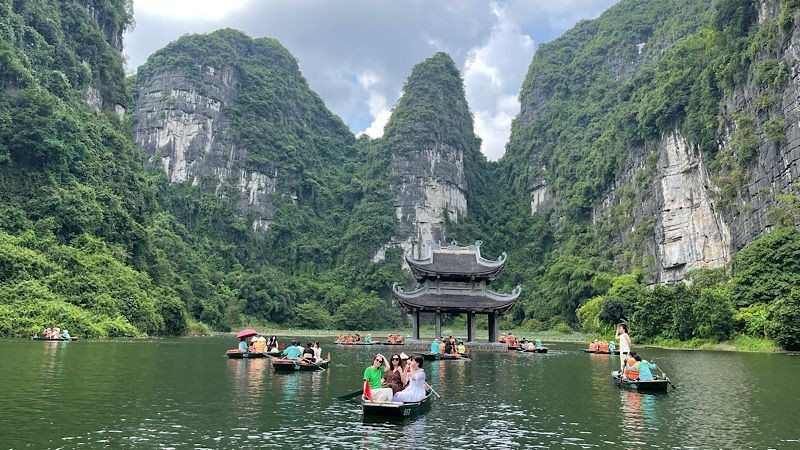 Trang An Landscape Complex (Photo: NDO/Xuan Truong)