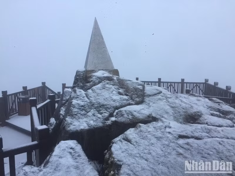 Snow covers the top of Mount Fansipan.