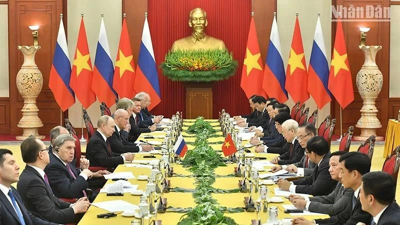 The talks between General Secretary Nguyen Phu Trong and Russian President Vladimir Putin. (Photo: Dang Khoa)