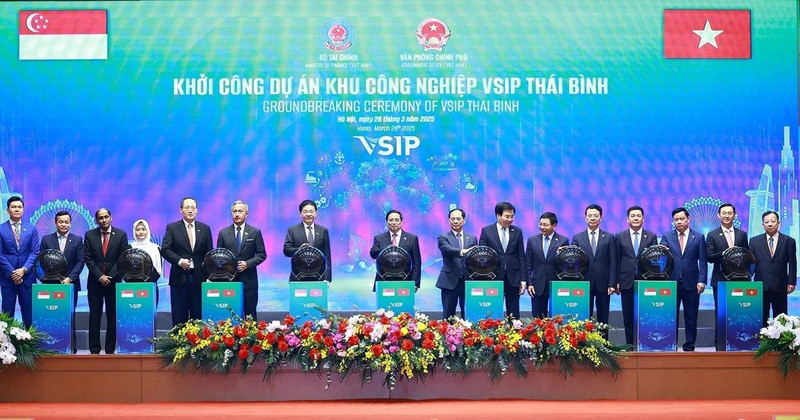 At the groundbreaking ceremony (Photo: VNA) 