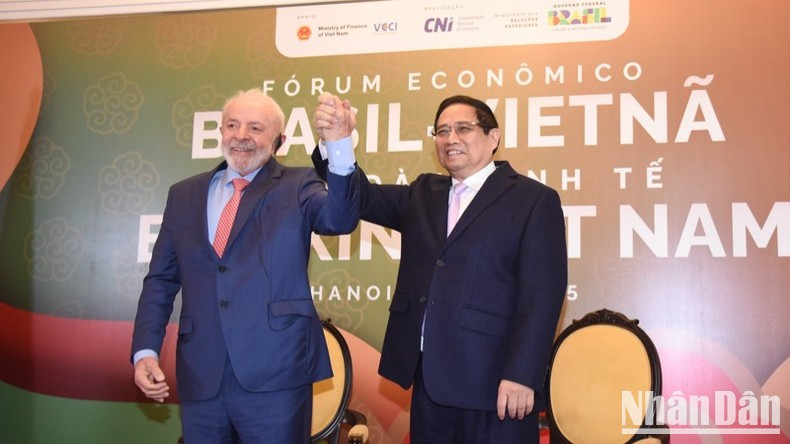 PM Pham Minh Chinh and Brazilian President Luiz Inácio Lula da Silva (Photo: Tran Hai) 