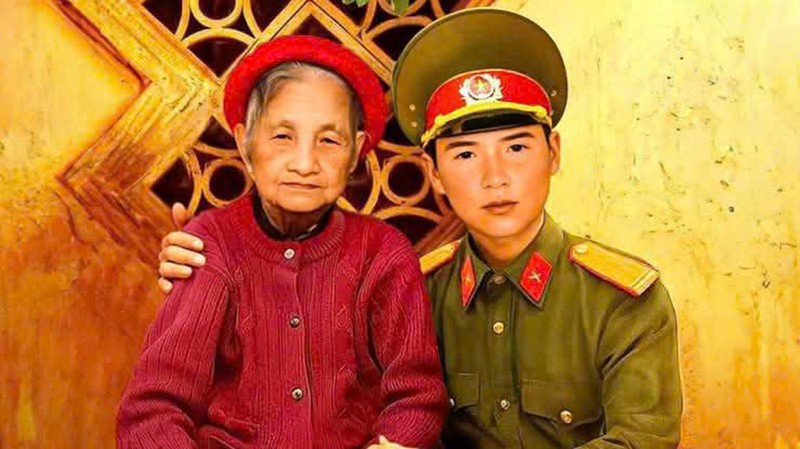 Trieu Thi Sung and her son Giap Xuan Sinh in a reconstructed photo.