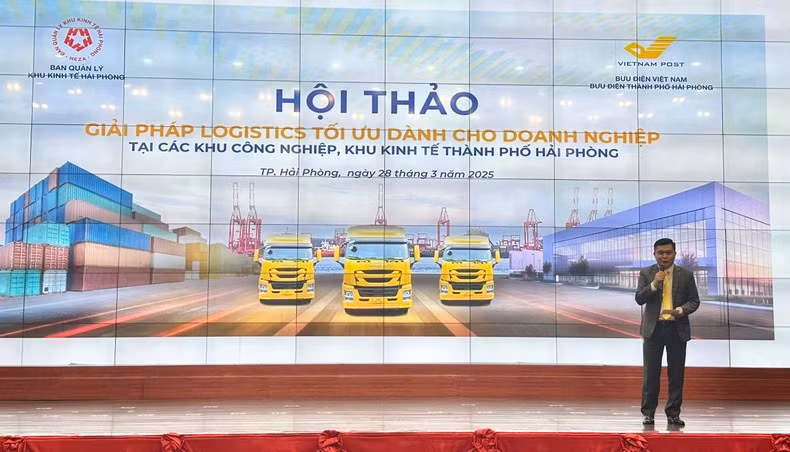 The workshop on optimal logistics solutions for businesses in Hai Phong.