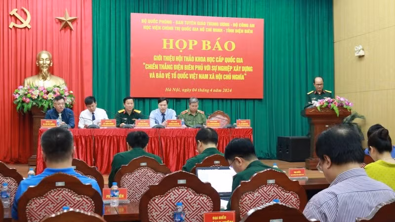 The press conference held on April 4 to provide information about a national symposium on the Dien Bien Phu Victory.