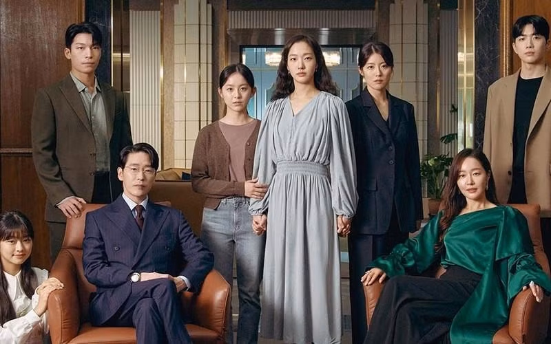 "Little Women" is alleged to distort Vietnamese history.