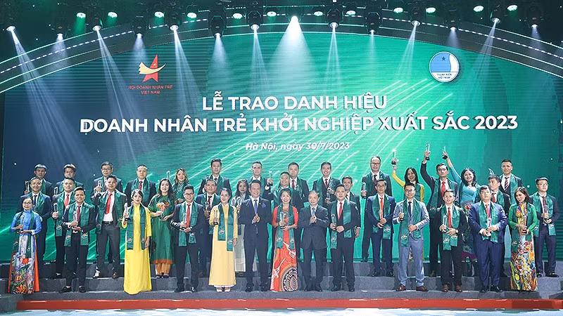 The ceremony to honour outstanding young entrepreneurs in 2023.