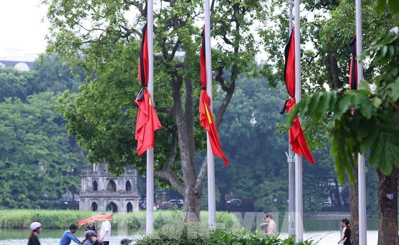 All public entertainment activities will be suspended during the state funeral of former President Tran Duc Luong. (Photo: VNA)