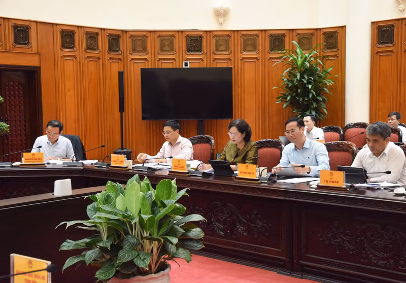 Delegates at the meeting.