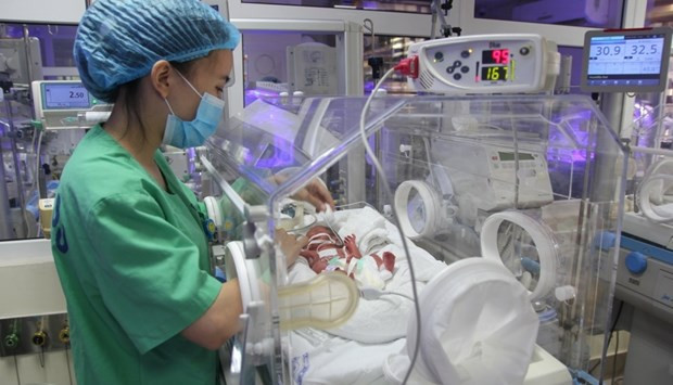 Vietnam sess great strides in saving extremely premature low weight infants