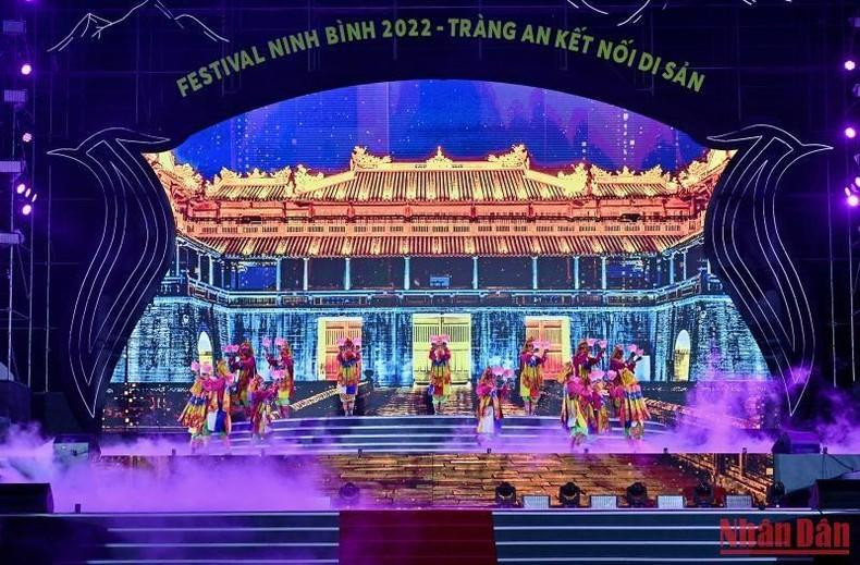 A performance at the festival. (Photo: VNA)