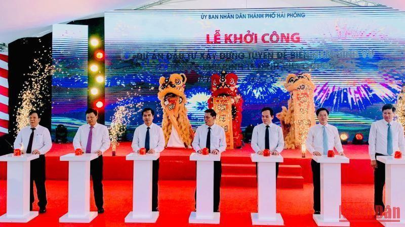 The ground-breaking ceremony for the Nam Dinh Vu sea dyke project.