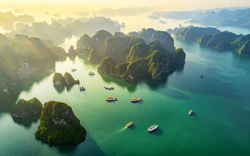 A view of Ha Long Bay.