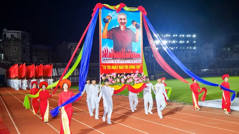 The opening ceremony of the 10th National Phu Dong Sports Festival.