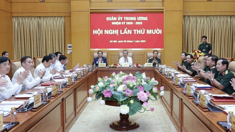 At the Central Military Commission's 10th conference in Hanoi on July 8. (Photo: VNA) 