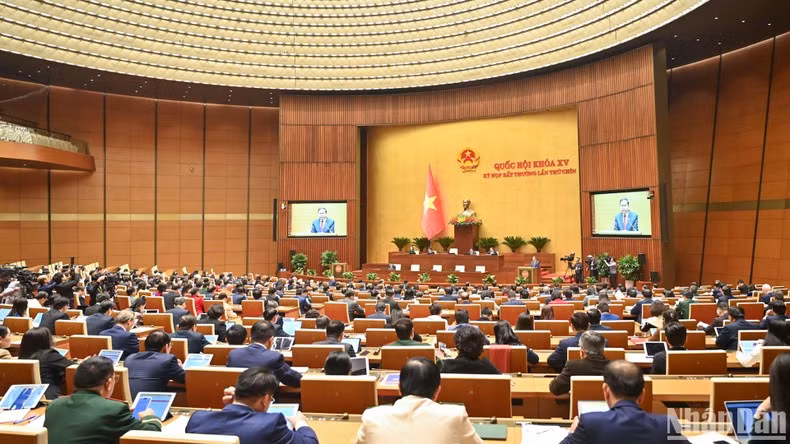The opening of the 15th National Assembly’s 9th extraordinary session. (Photo: Duy Linh)