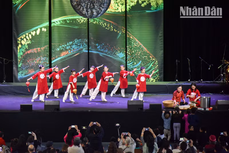 A performance at the celebrations. (Photo: NDO)