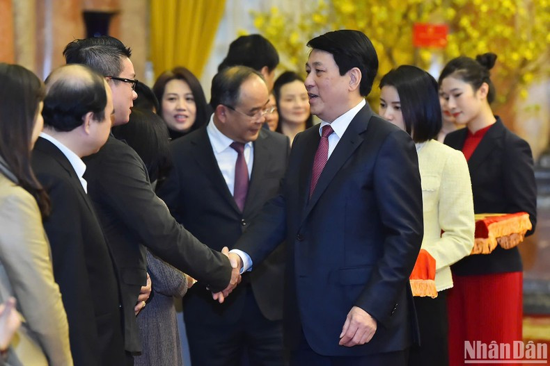 State President Luong Cuong meets with officials and staff of the Presidential Office in Hanoi on February 3, the first working day after the Lunar New Year (Tet) Festival. (Photo: Thuy Nguyen)