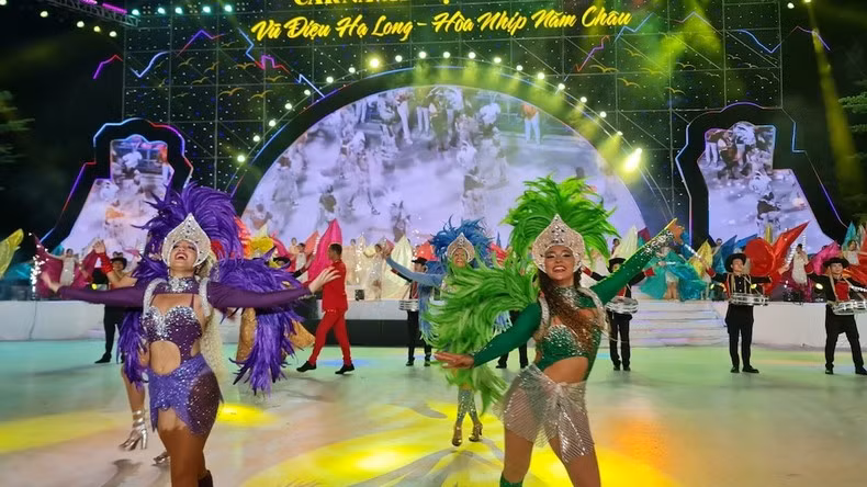 Exciting samba dances.