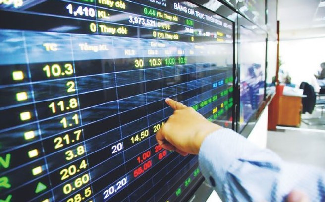 Vietnam stock market closes week on positive note 