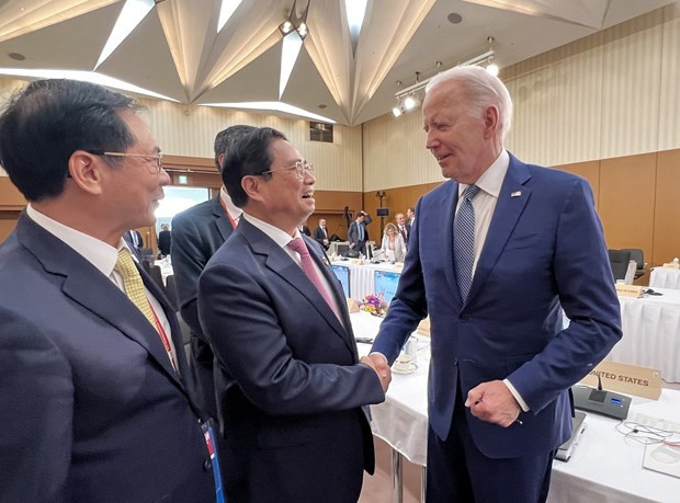 PM Pham Minh Chinh meets US President Joe Biden. (Photo: VNA)