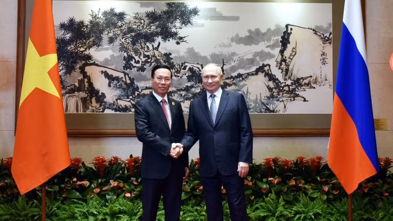 President Vo Van Thuong and his Russian counterpart Vladimir Putin. (Photo: VNA)