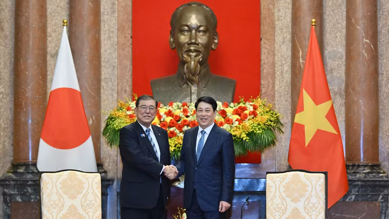 President Luong Cuong and Japanese Prime Minister Ishiba Shigeru. (Photo: Thuy Nguyen)