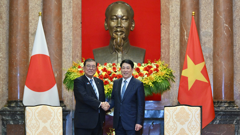 President Luong Cuong and Japanese Prime Minister Ishiba Shigeru. (Photo: Thuy Nguyen)