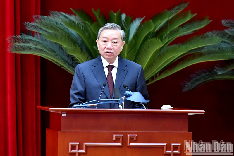 Party General Secretary To Lam addresses the opening of the 11th plenum of the 13th Party Central Committee in Hanoi on April 10. (Photo: Dang Khoa)