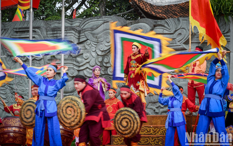 Re-enactment of the Ngoc Hoi-Dong Da Victory in Hanoi.