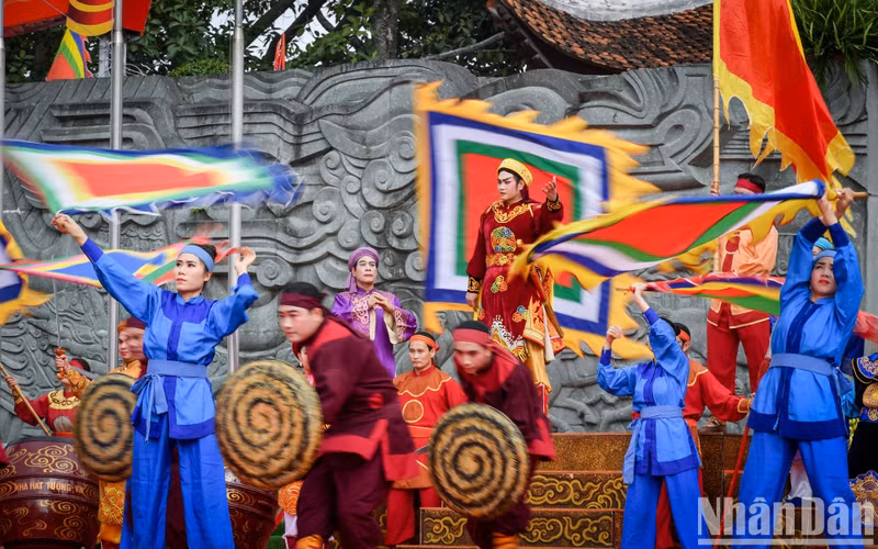 Re-enactment of the Ngoc Hoi-Dong Da Victory in Hanoi.