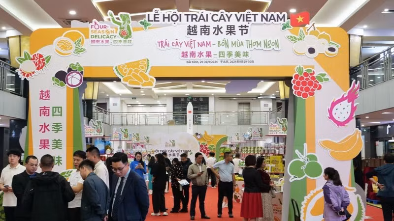 The Vietnam Fruit Festival in Beijing, China. (Photo: NDO)
