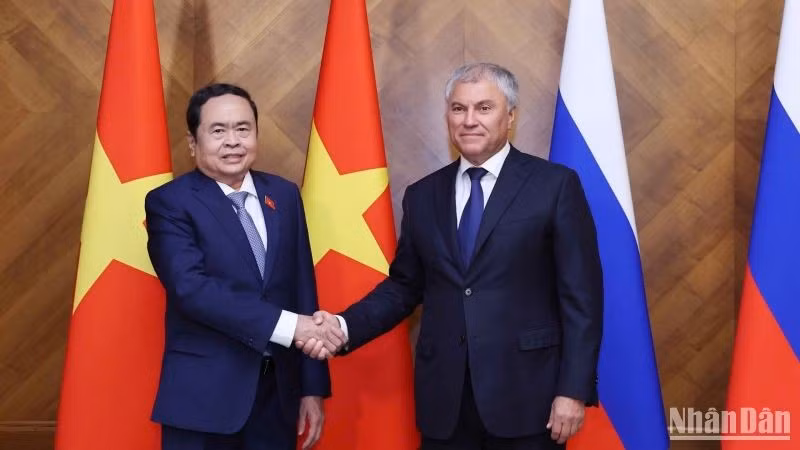 Chairman of the Vietnamese National Assembly Tran Thanh Man and Chairman of the State Duma of the Federal Assembly of the Russian Federation Vyacheslav Victorovich Volodin.
