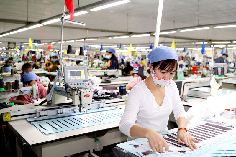 Manufacturing activity at Tien Hung Garment Company in Tien Lu District, Hung Yen Province.