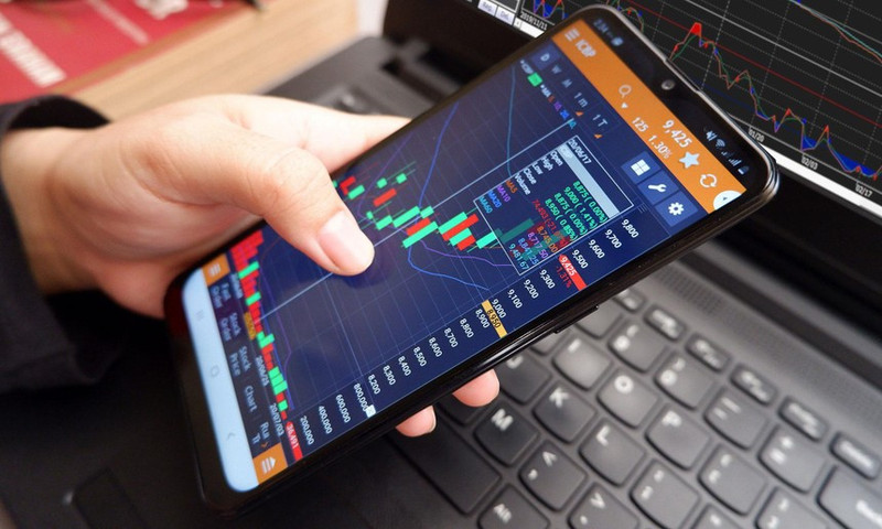 VN-Index up 1.15% on November 15 