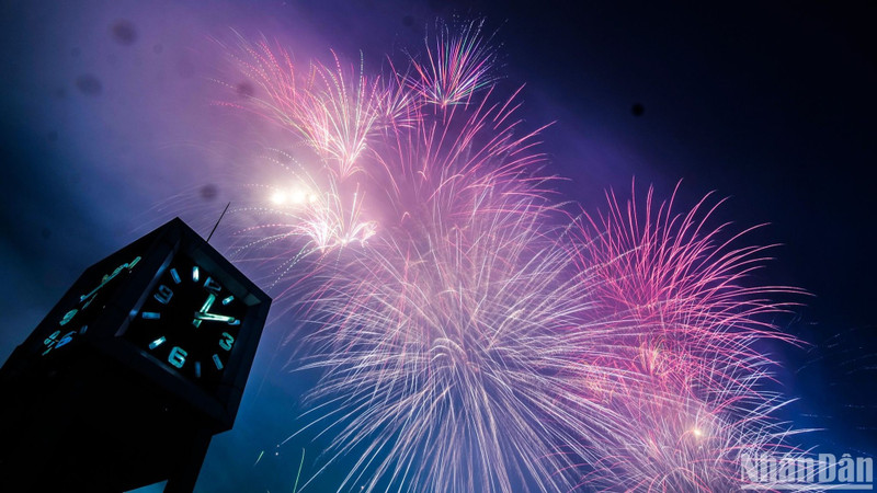 In pictures: Brilliant fireworks display welcomes 2025