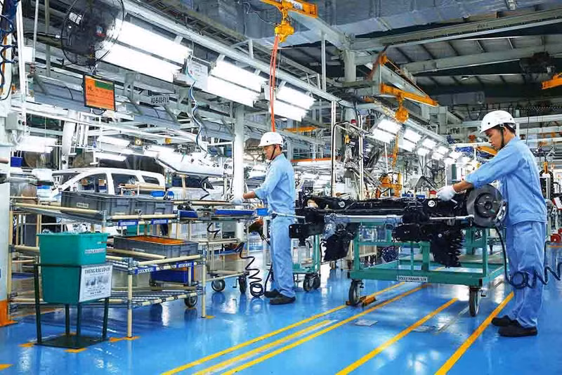 Vietnam's economy expands 8.83% during the January-September period. (Photo: VNA)