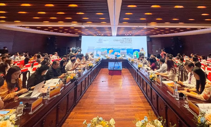 The workshop on the development of cultural industries in Vietnam. (Photo: Ha Noi Moi)
