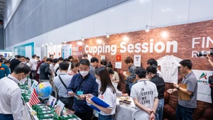 AFFIRMING THE POSITION OF VIETNAMESE BRANDS IN THE GLOBAL MARKET
